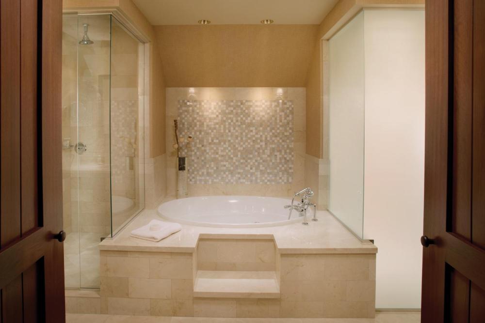 Cappucino Two-Bedroom Residence interior
